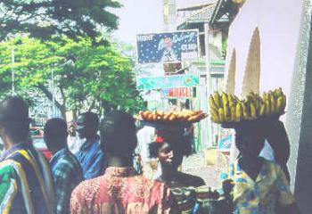 Masa99 - Strassenszene in Abidjan